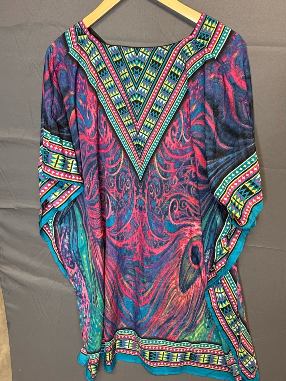 Winlar Peacock & Geometric Print Kaftan Tunic OS - Picture 2 of 7